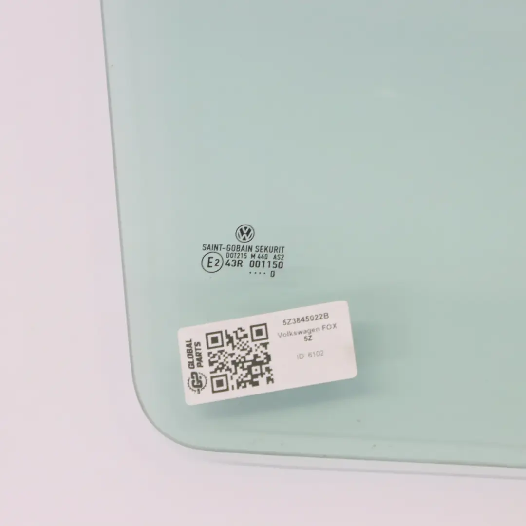 Window Glass Front Door Right O/S Glazing AS2 to Volkswagen VW Fox 5Z with Part number 5Z3845022B Volkswagen VW Fox 5Z Window Glass Front Door Right O/S Glazing AS2 - SKU 5Z3845022B - Part number 5Z3845022B