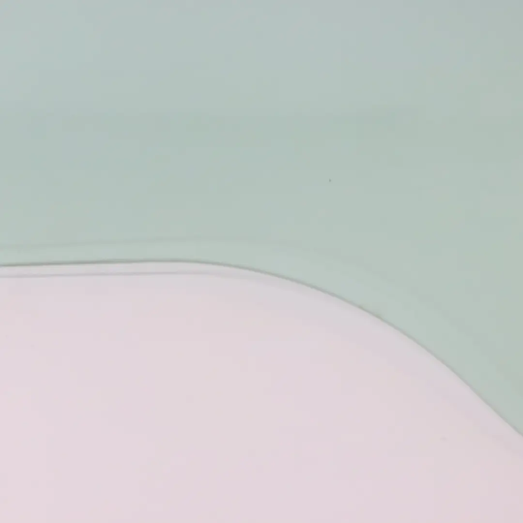 Vetro Finestra Porta Anteriore Destra Vetri AS2 per Volkswagen VW Fox 5Z con numero di parte 5Z3845022B Volkswagen VW Fox 5Z Vetro Finestra Porta Anteriore Destra Vetri AS2 - SKU 5Z3845022B - Numero di parte 5Z3845022B