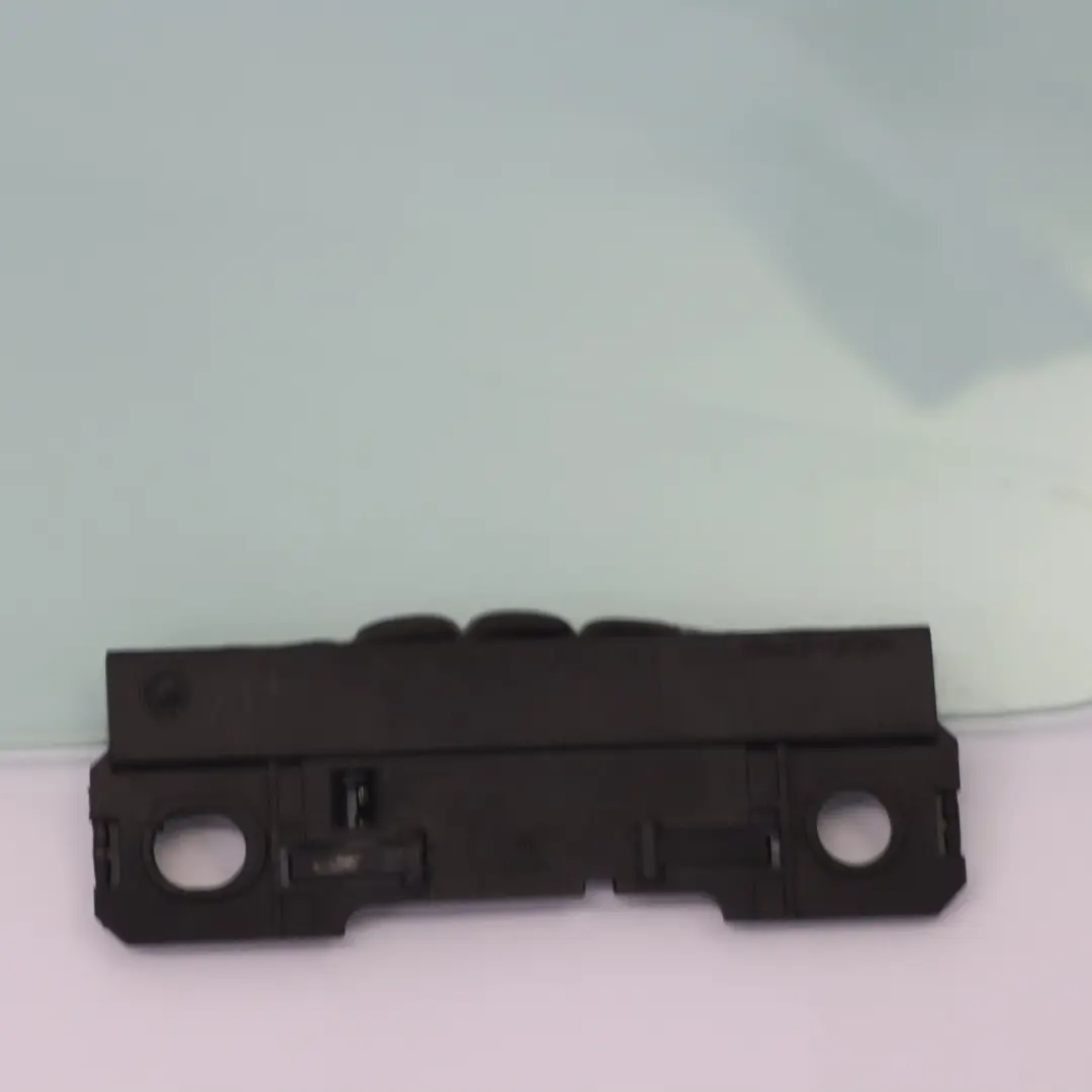 Volkswagen VW Fox 5Z Window Glass Front Door Right O/S Glazing AS2 - SKU 5Z3845022B - Part number 5Z3845022B