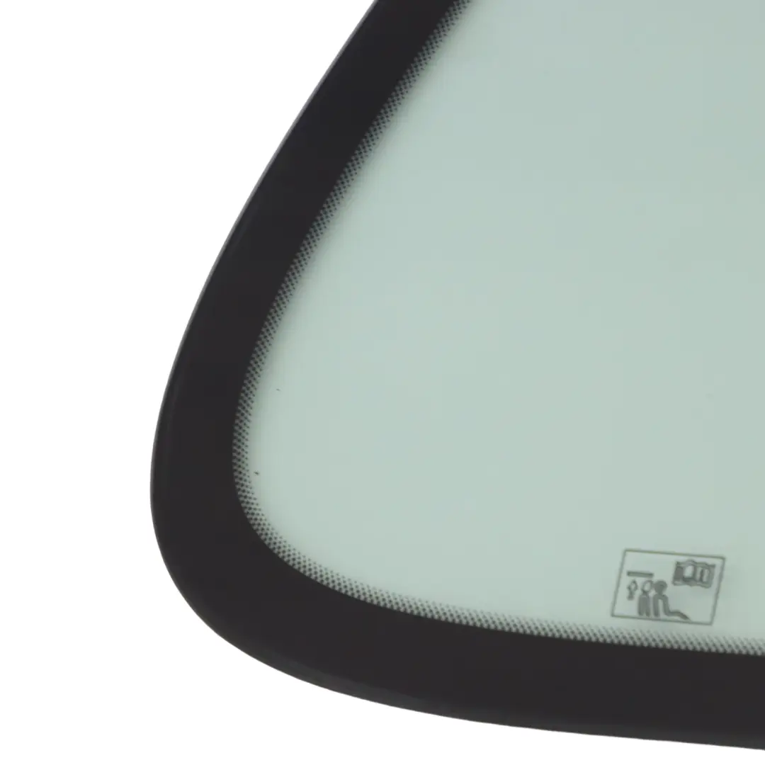 Vitrage Arrière Droit AS2 pour Volkswagen VW Fox 5Z à propos du numéro de pièce 5Z3845302C Volkswagen VW Fox 5Z Vitrage Arrière Droit AS2 - SKU 5Z3845302C - Numéro de pièce 5Z3845302C