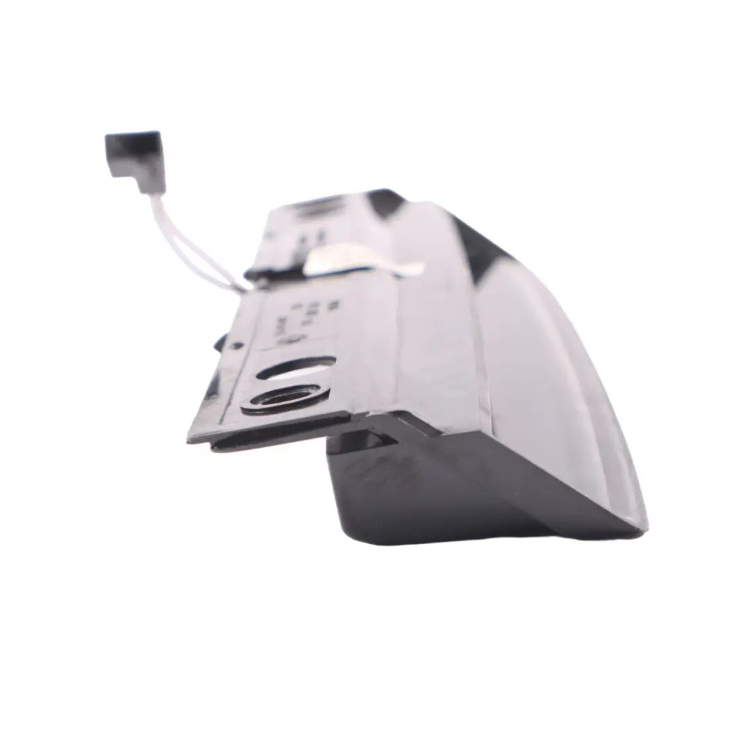 Tercer Faro Trasero Luz de Freno para Volkswagen Fox 5Z con número de pieza 5Z6945097 Volkswagen Fox 5Z Tercer Faro Trasero Luz de Freno - SKU 5Z6945097 - Número de pieza 5Z6945097