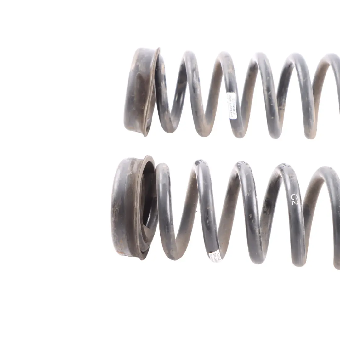 Trasera Izquierda Derecha Muelle helicoidal C2 Set para BMW E90 E92 con número de pieza 6767337 BMW E90 E92 Trasera Izquierda Derecha Muelle helicoidal C2 Set - SKU 6767337 - Número de pieza 6767337