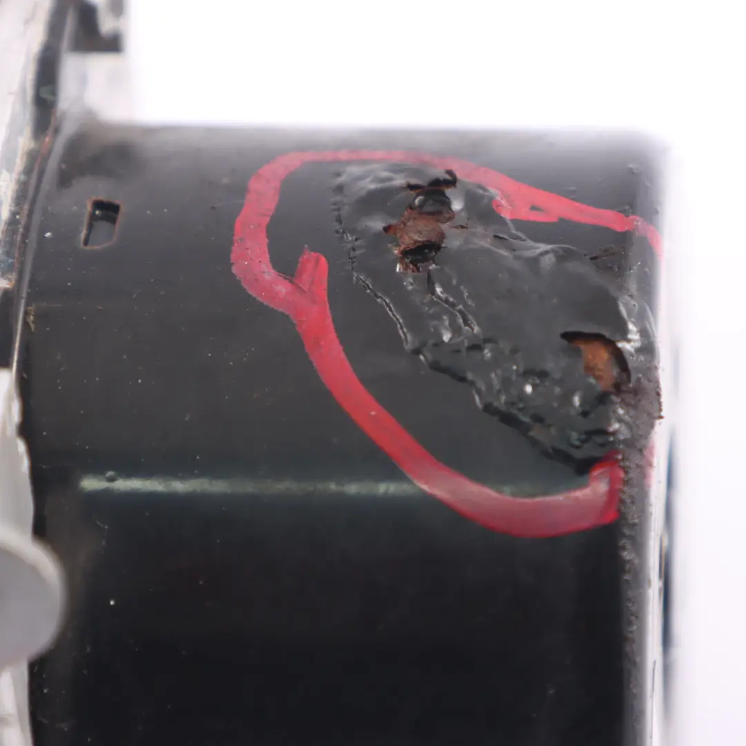 DSC Hydro-Bremspumpe 6784765 6784766 für BMW E81 E87 E90 E91 E92 E93 mit Teilenummer 6784811 BMW E81 E87 E90 E91 E92 E93 DSC Hydro-Bremspumpe 6784765 6784766 - SKU 6784811-2 - Teilenummer 6784811