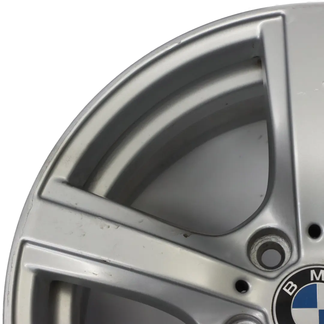 llanta Aleación Plata 17" Star Spoke 290 ET:29 8J para BMW Z4 E89 con número de pieza 6785240 BMW Z4 E89 llanta Aleación Plata 17" Star Spoke 290 ET:29 8J - SKU 6785240-4 - Número de pieza 6785240