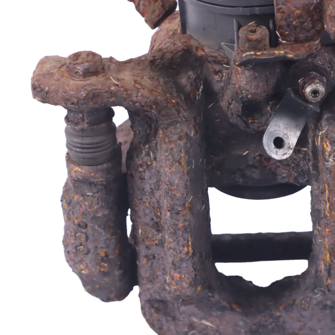 Boîtier D'étrier Frein Arrière Droit pour BMW Z4 E89 à propos du numéro de pièce 6786058 BMW Z4 E89 Boîtier D'étrier Frein Arrière Droit - SKU 6786058 - Numéro de pièce 6786058