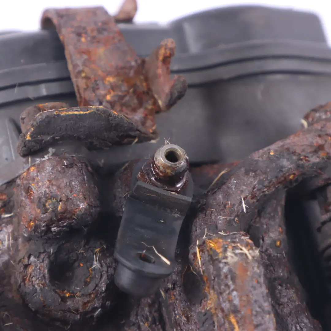 Boîtier D'étrier Frein Arrière Droit pour BMW Z4 E89 à propos du numéro de pièce 6786058 BMW Z4 E89 Boîtier D'étrier Frein Arrière Droit - SKU 6786058 - Numéro de pièce 6786058