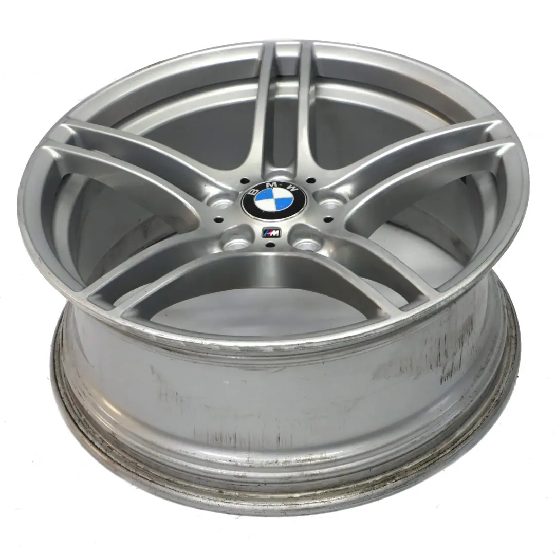 Cerchio anteriore lega 19" M Doppie razze 313 8J ET:37 per BMW E90 E91 E92 con numero di parte 6787647 BMW E90 E91 E92 Cerchio anteriore lega 19" M Doppie razze 313 8J ET:37 - SKU 6787647-1 - Numero di parte 6787647
