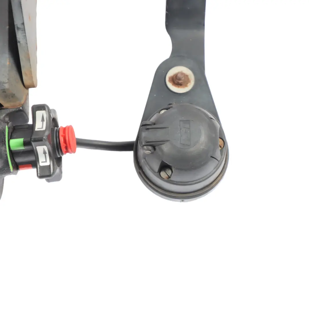 Witter Gancio Traino Portabandiera BM24CU per BMW E90 E91 con numero di parte 6791155 BMW E90 E91 Witter Gancio Traino Portabandiera BM24CU - SKU 6791155 - Numero di parte 6791155