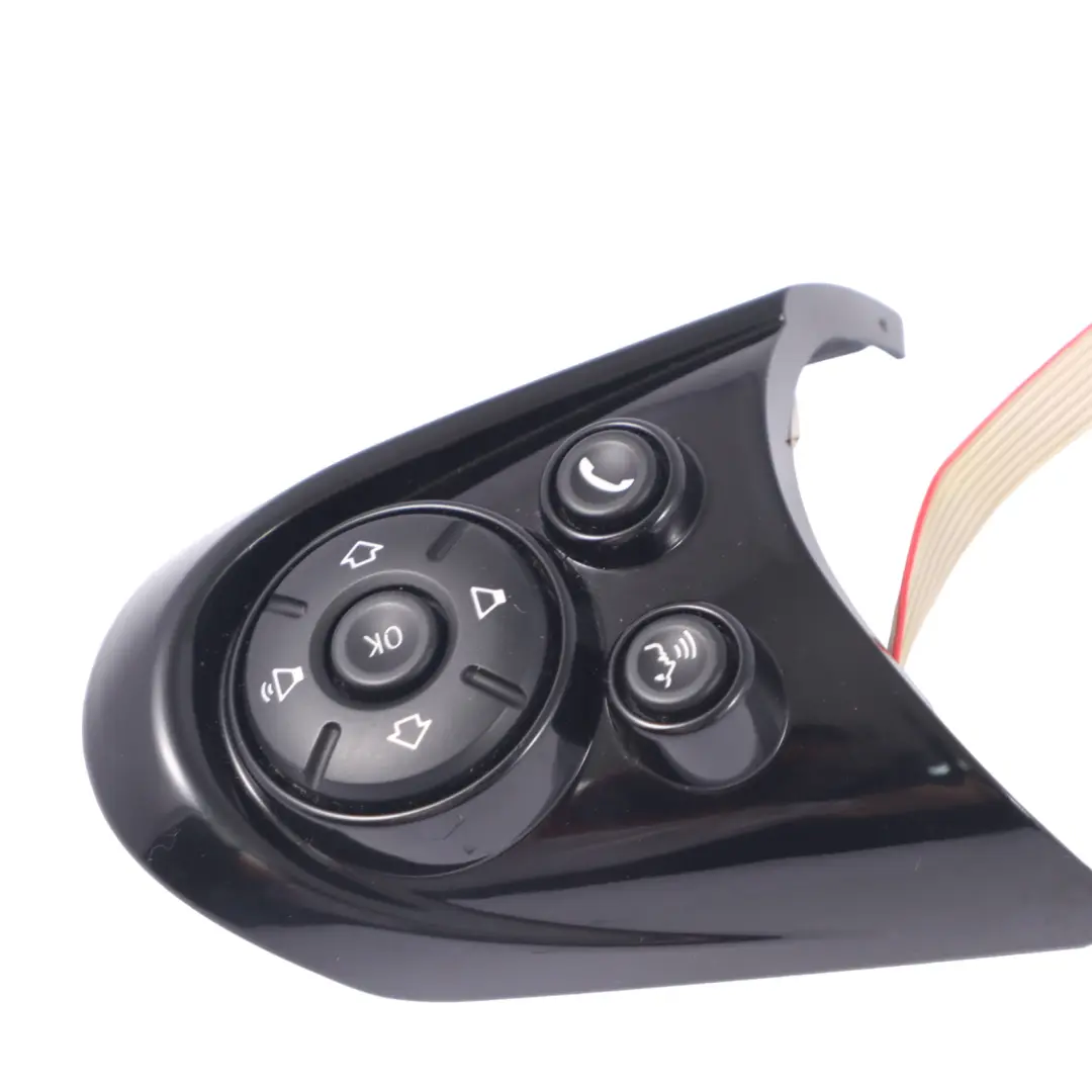 Control Switch Multifunction Steering Wheel Unit to Mini F54 F55 F56 F60 with Part number 6814560 Mini F54 F55 F56 F60 Control Switch Multifunction Steering Wheel Unit - SKU 6814560 - Part number 6814560