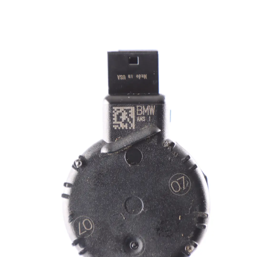 Sensor Lluvia Luz Solar para BMW X5 F15 con número de pieza 6832975 BMW X5 F15 Sensor Lluvia Luz Solar - SKU 6832975 - Número de pieza 6832975