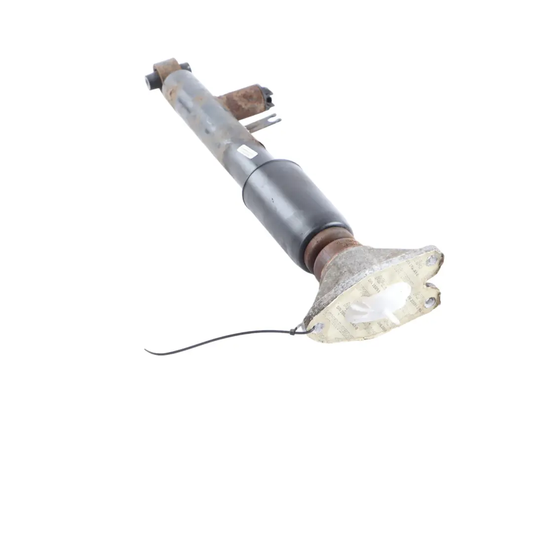 Shock Strut Left Right N/O/S Damper Absorber to BMW F20 F21 F22 F23 Rear with Part number 6866517 BMW F20 F21 F22 F23 Rear Shock Strut Left Right N/O/S Damper Absorber - SKU 6866517 - Part number 6866517