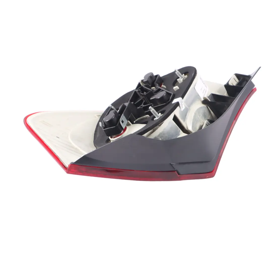 Lampe Feu Arrière Gauche Arrière pour BMW E87 à propos du numéro de pièce 6924501 BMW E87 Lampe Feu Arrière Gauche Arrière - SKU 6924501-DEPO - Numéro de pièce 6924501