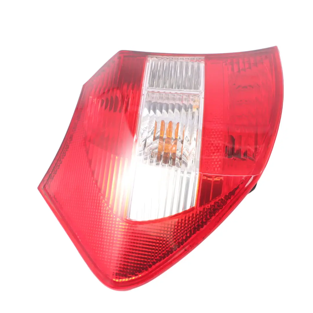BMW E87 Luz Trasera Trasera Izquierda - SKU 6924501-DEPO - Número de pieza 6924501