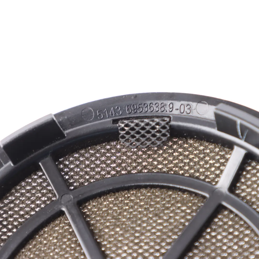 Subwoofer Trasero Altavoz Alto Recubrimiento Cubierta Derecha Izquierda para BMW E93 con número de pieza 6953638 BMW E93 Subwoofer Trasero Altavoz Alto Recubrimiento Cubierta Derecha Izquierda - SKU 6953638 - Número de pieza 6953638