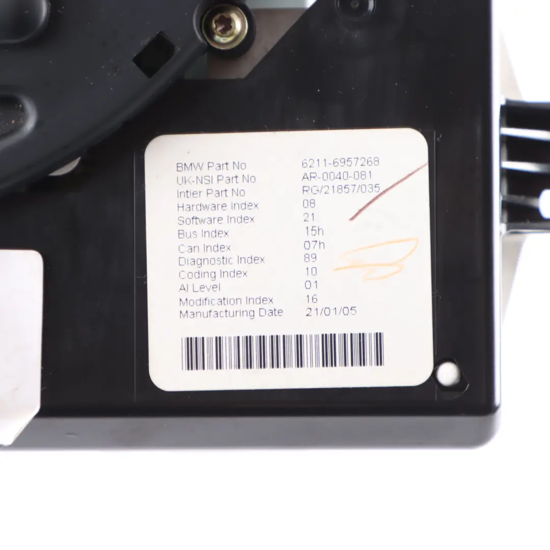 Sat Nav GPS Dashboard Display Head Unit Frame Cover to Mini R50 R52 R53 with Part number 6957268 Mini R50 R52 R53 Sat Nav GPS Dashboard Display Head Unit Frame Cover - SKU 6957268-1 - Part number 6957268