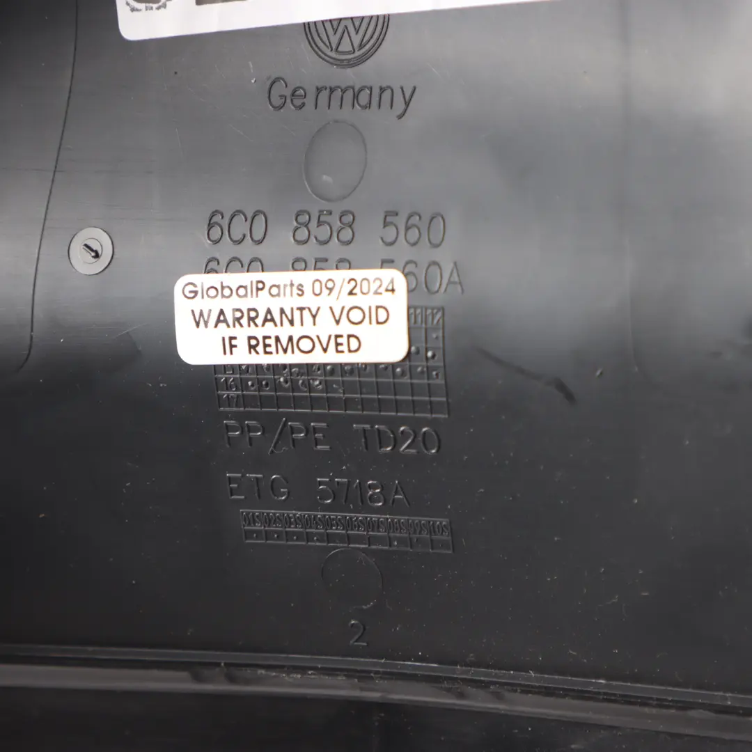 Mk5 6R 6C Osłona Kolumny Kierowniczej do Volkswagen Polo o numerze 6C0858560A Volkswagen Polo Mk5 6R 6C Osłona Kolumny Kierowniczej - SKU 6C0858560A - Numer Części 6C0858560A