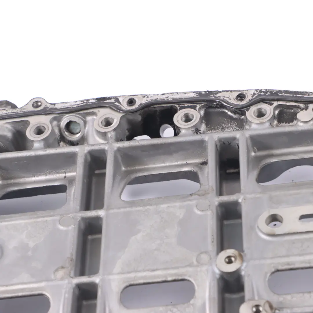 Carter de Aceite Ford Transit Mk7 2.4 TDCi Tapa Superior de Aceite 6C1Q-6U003-BE para con número de pieza 6C1Q6U003BE Carter de Aceite Ford Transit Mk7 2.4 TDCi Tapa Superior de Aceite 6C1Q-6U003-BE - SKU 6C1Q6U003BE - Número de pieza 6C1Q6U003BE