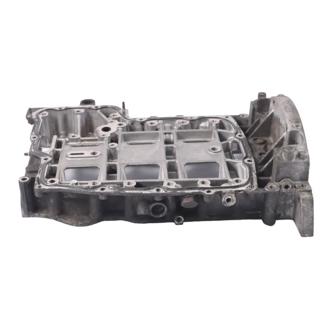 Carter d'Huile Ford Transit Mk7 2.4 TDCi Couvercle d'Huile 6C1Q-6U003-BE pour à propos du numéro de pièce 6C1Q6U003BE Carter d'Huile Ford Transit Mk7 2.4 TDCi Couvercle d'Huile 6C1Q-6U003-BE - SKU 6C1Q6U003BE - Numéro de pièce 6C1Q6U003BE