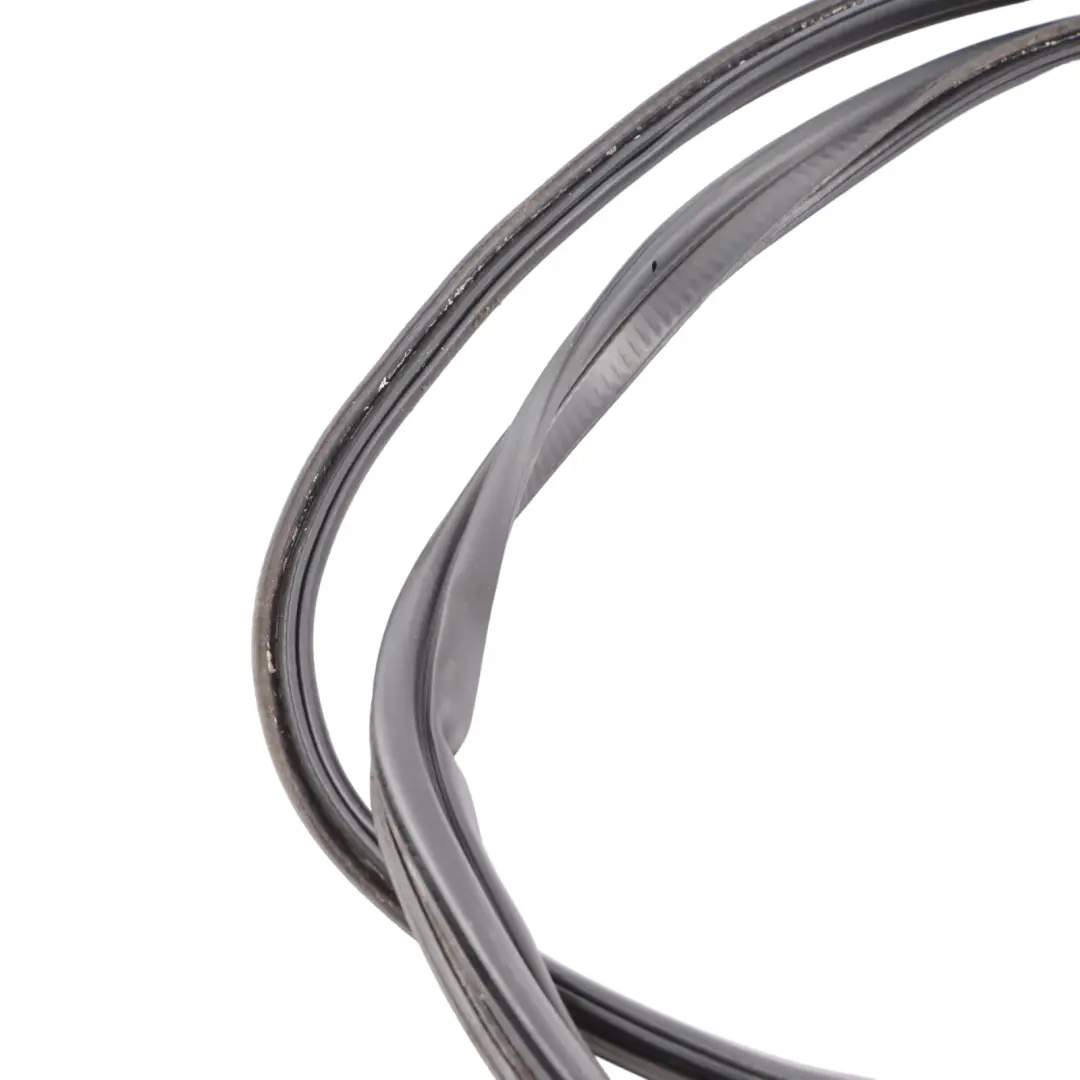 6J Coperchio Bagagliaio Posteriore Portellone Posteriore per Seat Ibiza con numero di parte 6J3827705A Seat Ibiza 6J Coperchio Bagagliaio Posteriore Portellone Posteriore - SKU 6J3827705A - Numero di parte 6J3827705A