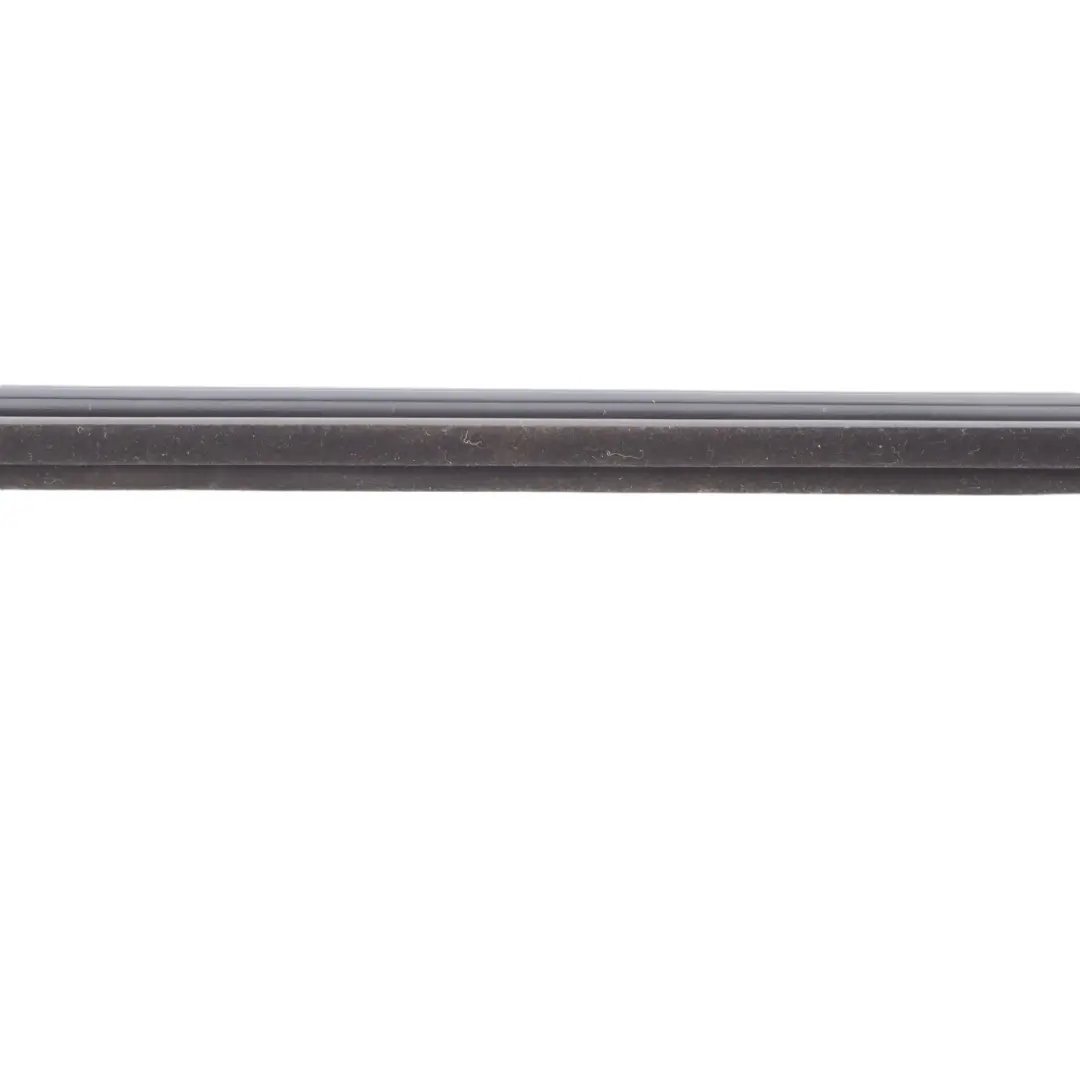 6J Front Door Gasket Rubber Right O/S Inner Seal to Seat IBIZA 3D with Part number 6J3837472B Seat IBIZA 3D 6J Front Door Gasket Rubber Right O/S Inner Seal - SKU 6J3837472B - Part number 6J3837472B