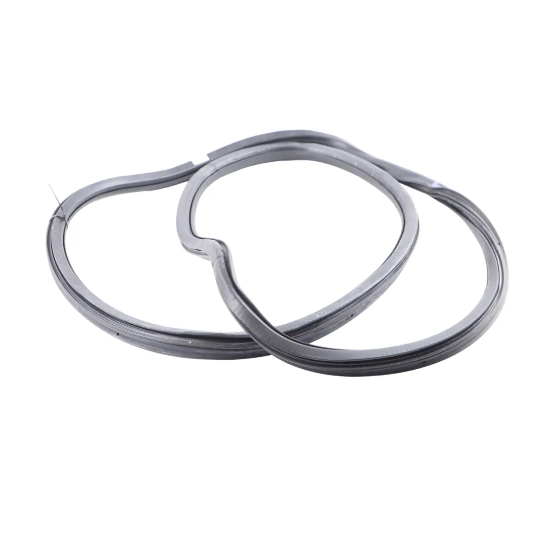 6J Guarnizione Porta Anteriore Sinistra Destra Paraurti per Seat Ibiza con numero di parte 6J4867365A Seat Ibiza 6J Guarnizione Porta Anteriore Sinistra Destra Paraurti - SKU 6J4867365A - Numero di parte 6J4867365A