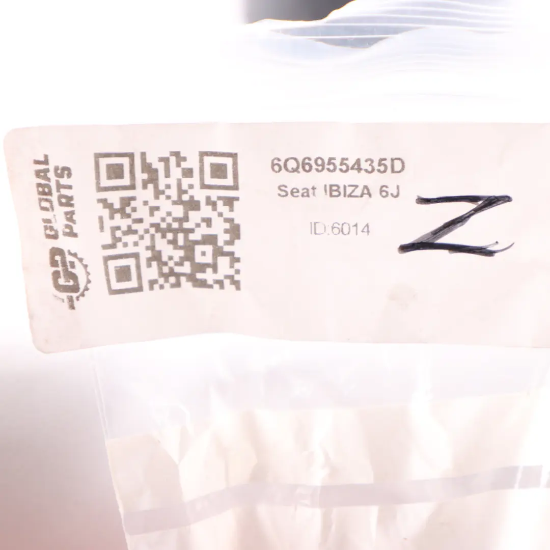 6J Tailgate Wiper Arm End Nut Cover Cap to Seat Ibiza with Part number 6Q6955435D Seat Ibiza 6J Tailgate Wiper Arm End Nut Cover Cap - SKU 6Q6955435D - Part number 6Q6955435D