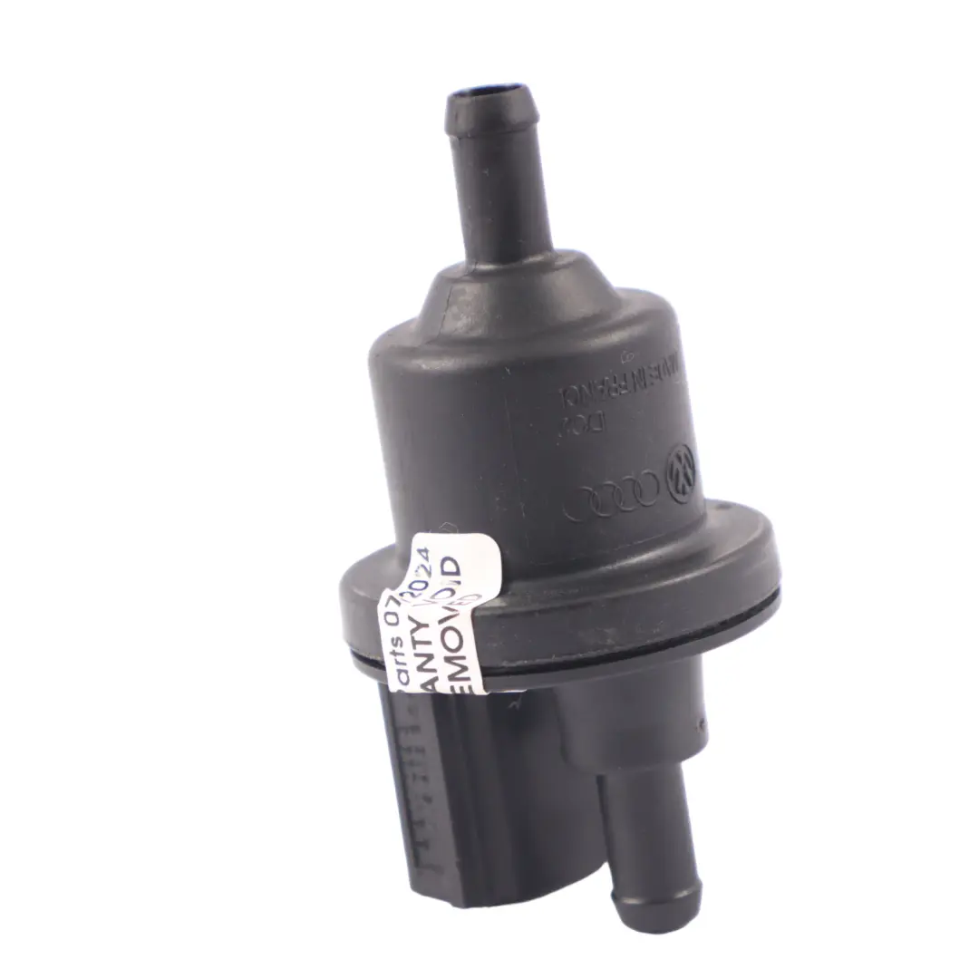 Valvola di Sfiato Volkswagen Polo 6R Valvola a Vuoto per con numero di parte 6QE906517 Valvola di Sfiato Volkswagen Polo 6R Valvola a Vuoto - SKU 6QE906517 - Numero di parte 6QE906517