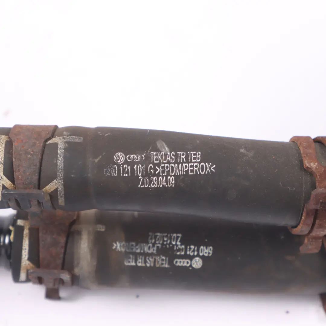 Benzin Motor Wasser Schlauch Kühlmittel Leitung für Audi A1 8X 1.4 TSI mit Teilenummer 6R0121070L Audi A1 8X 1.4 TSI Benzin Motor Wasser Schlauch Kühlmittel Leitung - SKU 6R0121070L - Teilenummer 6R0121070L