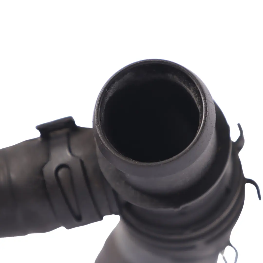 Radiateur conduite tuyau moteur refroidissement liquide pour Audi A1 8X à propos du numéro de pièce 6R0122101AQ Audi A1 8X Radiateur conduite tuyau moteur refroidissement liquide - SKU 6R0122101AQ - Numéro de pièce 6R0122101AQ