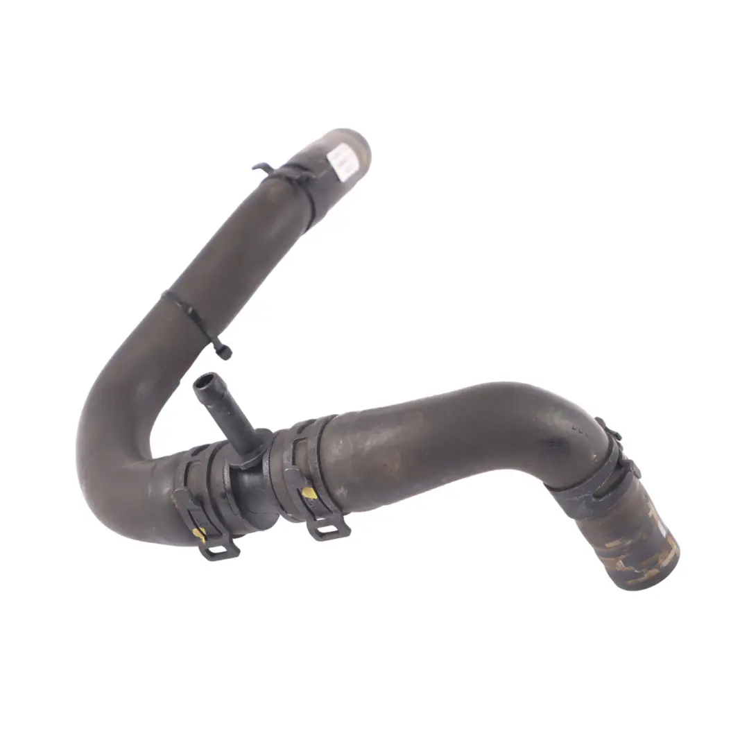 Manguera de refrigerante Tubo bomba de agua 1.4 Gasolina para Audi A1 8X con número de pieza 6R0122101CA Audi A1 8X Manguera de refrigerante Tubo bomba de agua 1.4 Gasolina - SKU 6R0122101CA - Número de pieza 6R0122101CA