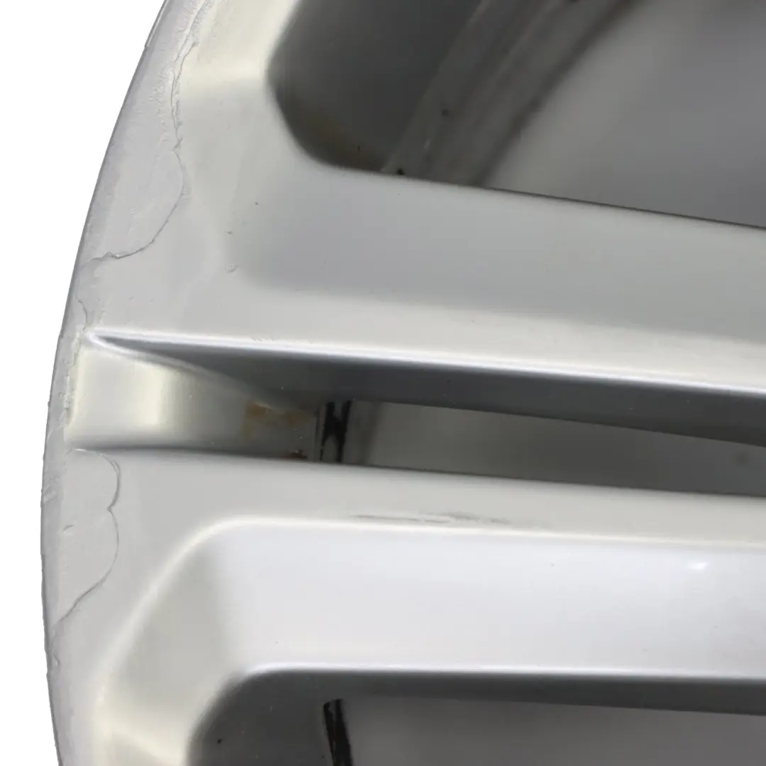 Volkswagen Polo Mk5 6R Srebrna Felga Aluminiowa 16" ET:46 7J - SKU 6R0601025T-2 - Numer Części 6R0601025T