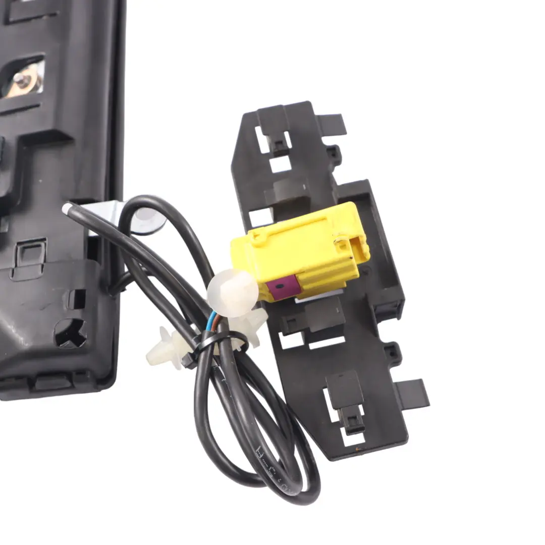 Volkswagen Polo 6R Seat Air Module Side Front Right O/S - SKU 6R0880242C - Part number 6R0880242C