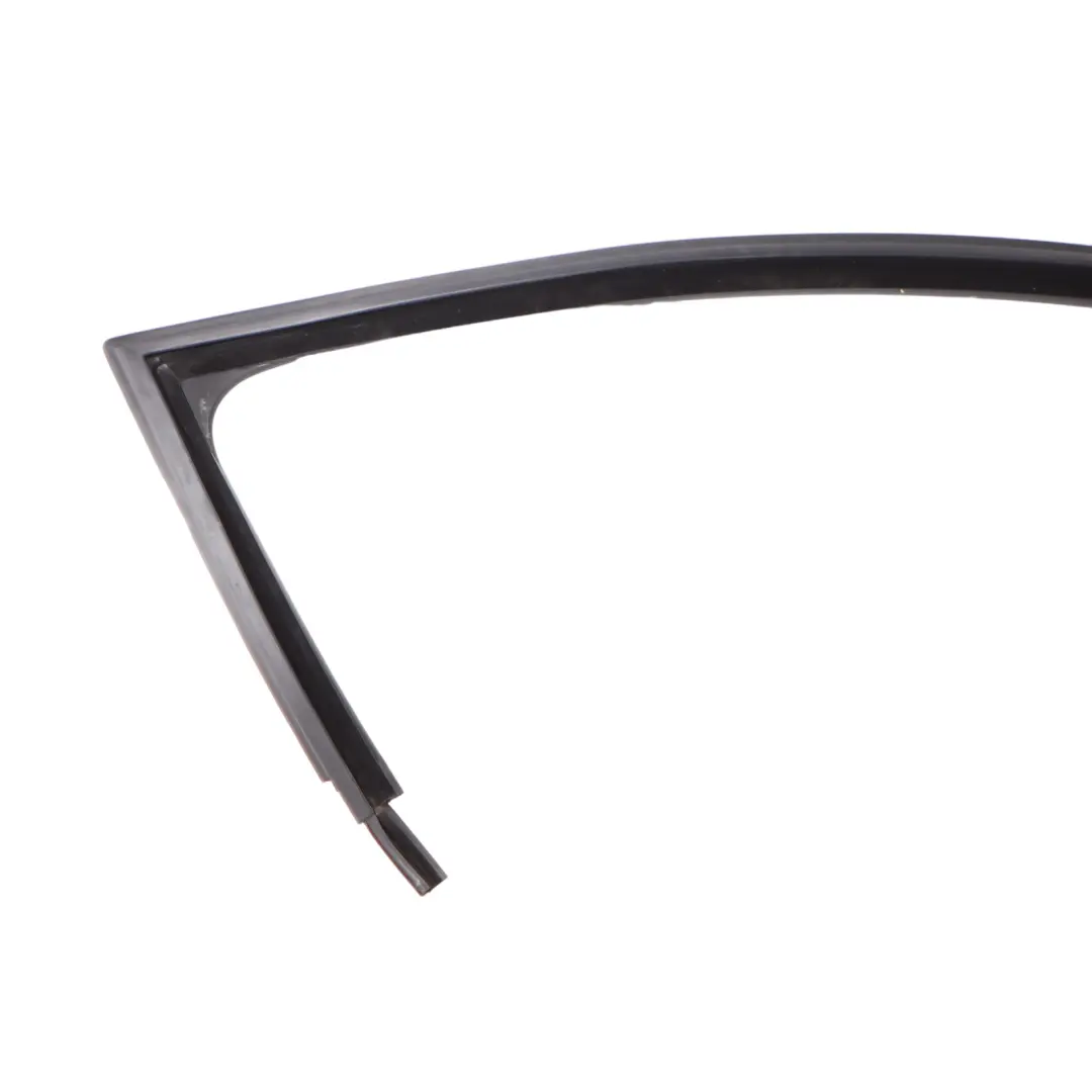 MK5 Front 2-Door Window Seal Rubber Right O/S to VW Volkswagen Polo with Part number 6R3837432E VW Volkswagen Polo MK5 Front 2-Door Window Seal Rubber Right O/S - SKU 6R3837432E - Part number 6R3837432E