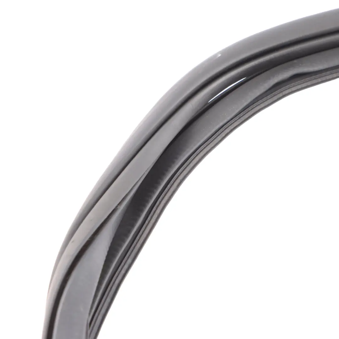 Door Seal Front Right O/S Rubber Gasket Strip to VW Volkswagen Polo 6R with Part number 6R3867911F VW Volkswagen Polo 6R Door Seal Front Right O/S Rubber Gasket Strip - SKU 6R3867911F - Part number 6R3867911F