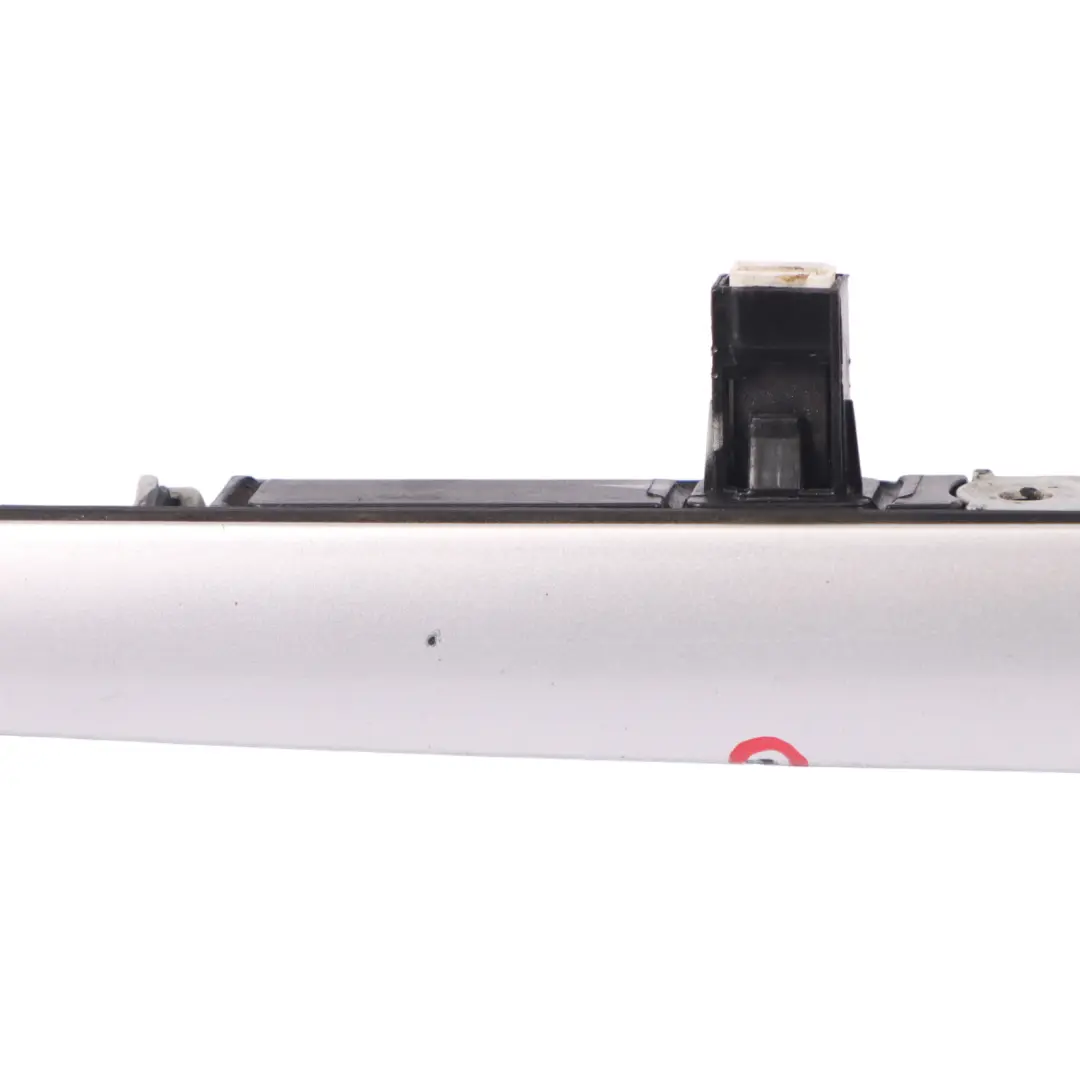 Listwa Uchwyt Klamka Klapy Bagażnika Titansilber - 354 do BMW X5 E53 o numerze 7054941 BMW X5 E53 Listwa Uchwyt Klamka Klapy Bagażnika Titansilber - 354 - SKU 7054941-TS3 - Numer Części 7054941