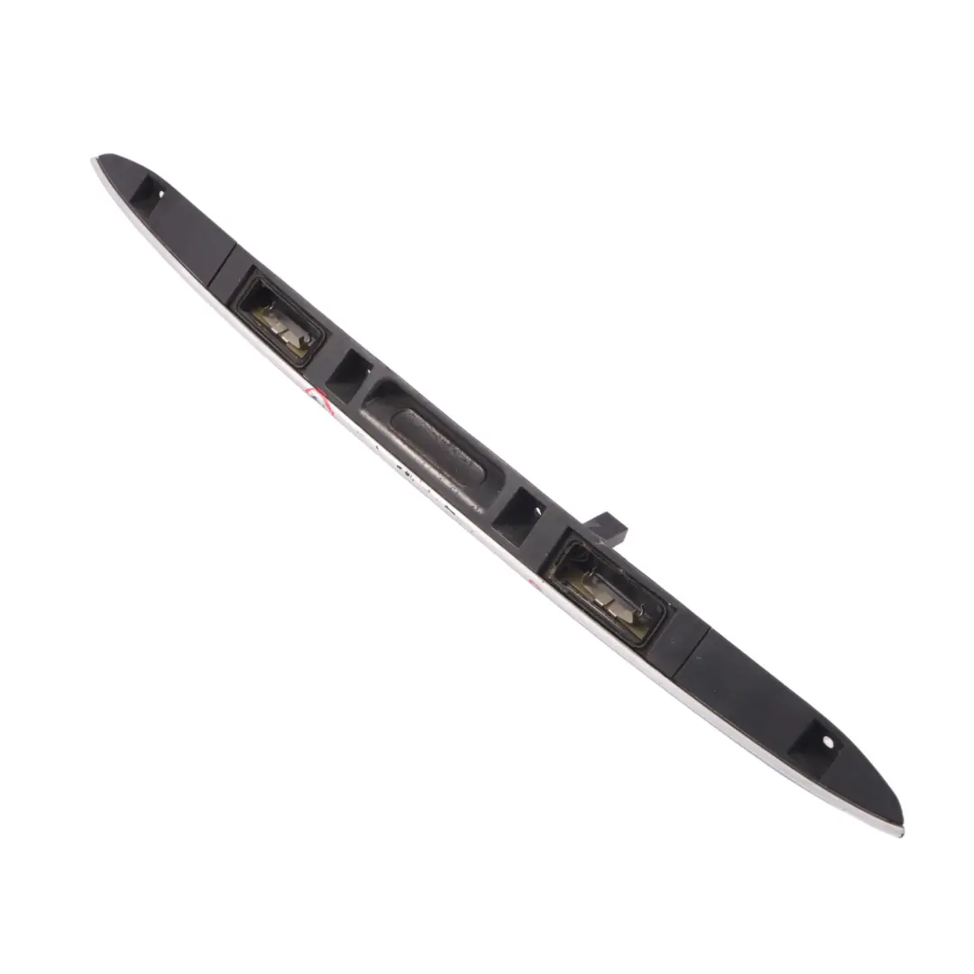 Listwa Uchwyt Klamka Klapy Bagażnika Titansilber - 354 do BMW X5 E53 o numerze 7054941 BMW X5 E53 Listwa Uchwyt Klamka Klapy Bagażnika Titansilber - 354 - SKU 7054941-TS3 - Numer Części 7054941