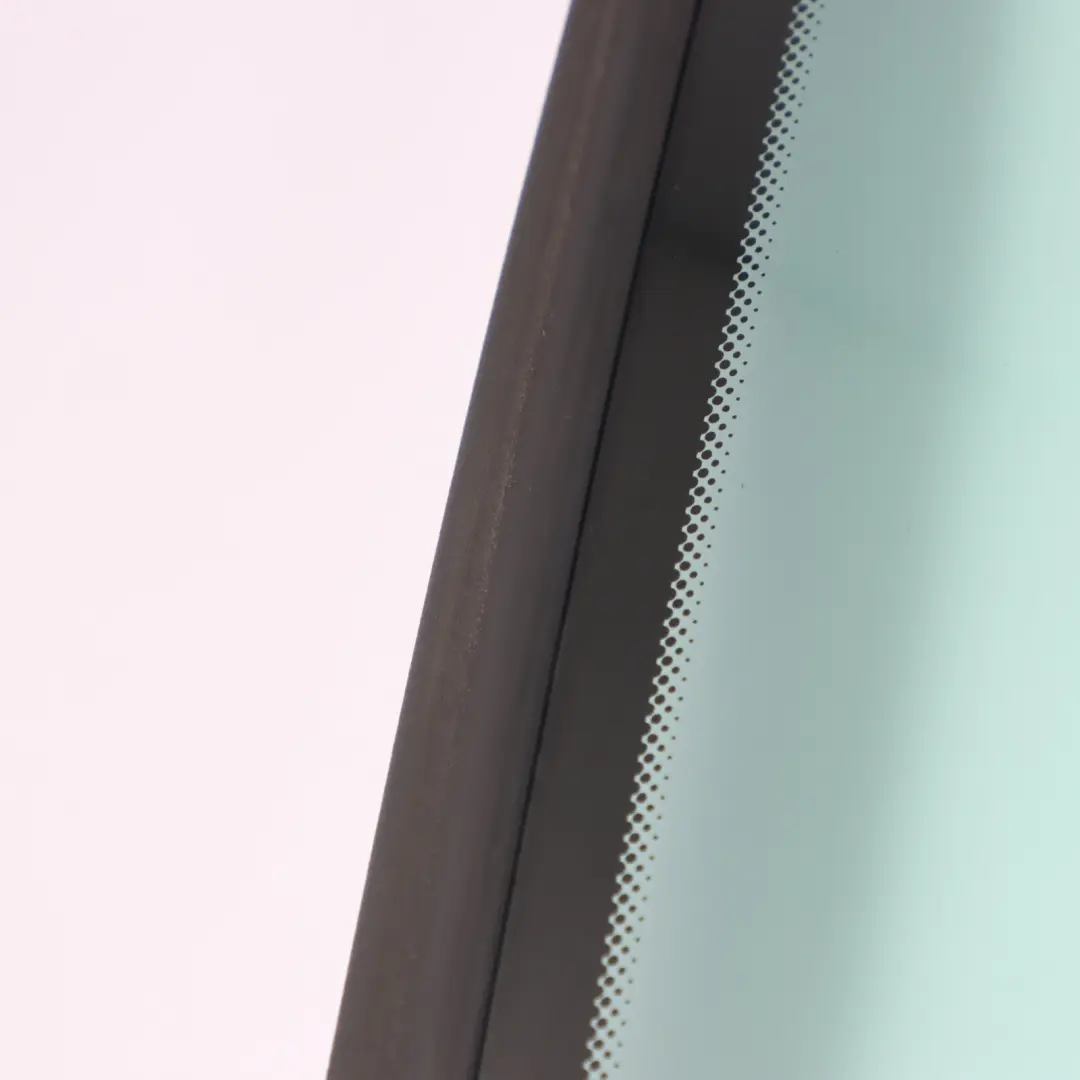 E93N Cabrio Cristal Ventana Lateral Verde Trasera Izquierda para BMW E93 con número de pieza 7128385 BMW E93 E93N Cabrio Cristal Ventana Lateral Verde Trasera Izquierda - SKU 7128385-1 - Número de pieza 7128385