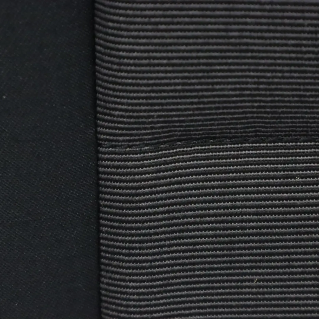 Dossier de Siège Arrière Gauche Tissu Moire Anthracite pour BMW E87 à propos du numéro de pièce 7141950 BMW E87 Dossier de Siège Arrière Gauche Tissu Moire Anthracite - SKU 7141950-1 - Numéro de pièce 7141950