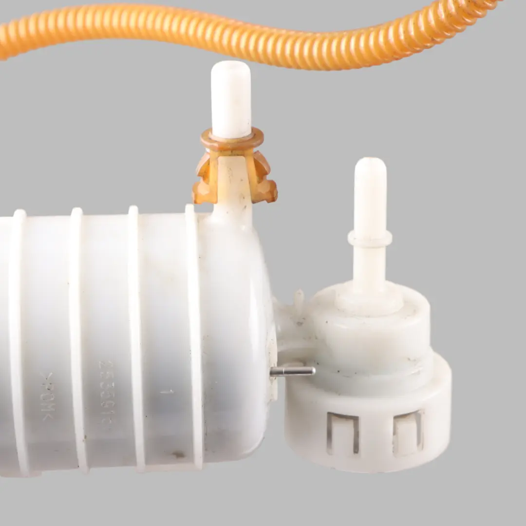 2.5Si 3.0Si N52N Filtre Carburant Régulateur Pression pour BMW X3 E83 LCI à propos du numéro de pièce 7186454 BMW X3 E83 LCI 2.5Si 3.0Si N52N Filtre Carburant Régulateur Pression - SKU 7186454 - Numéro de pièce 7186454