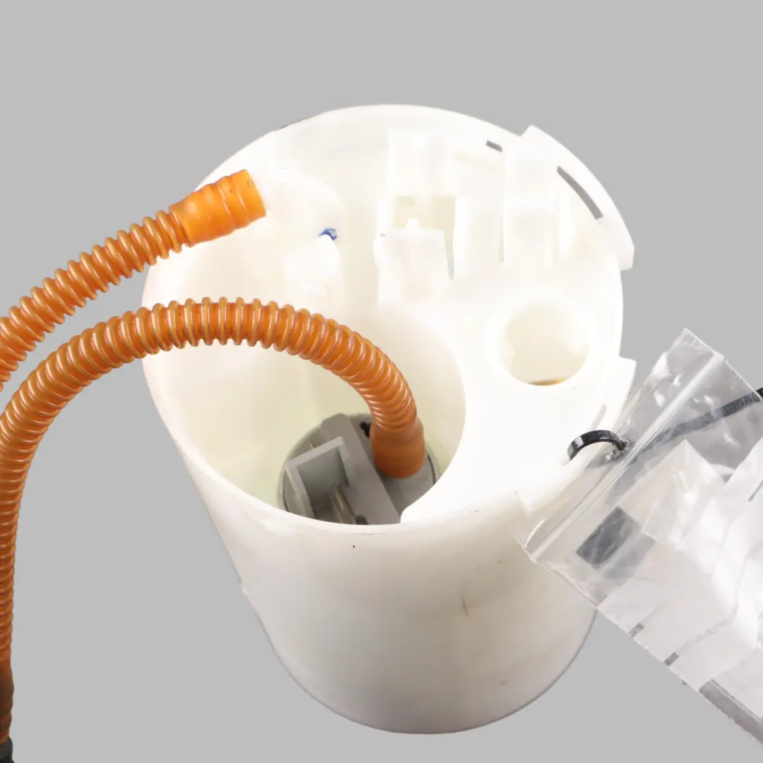 N52N Petrol Fuel Tank Pump Sender Unit Right O/S to BMW X3 E83 LCI with Part number 7198406 BMW X3 E83 LCI N52N Petrol Fuel Tank Pump Sender Unit Right O/S - SKU 7198406-1 - Part number 7198406