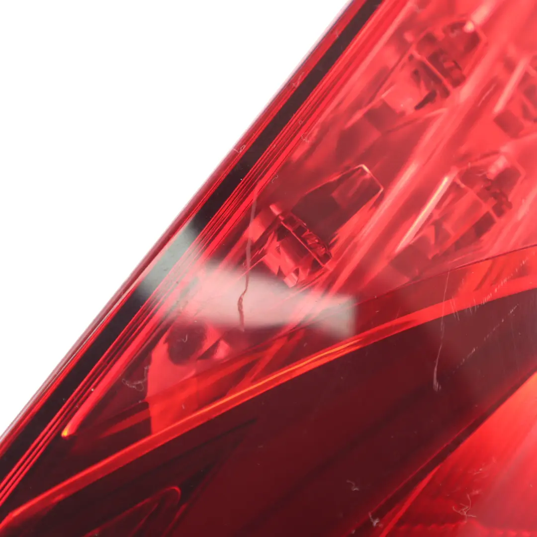 Feu Arrière LED Lumière Gauche Side Panel Taillight pour BMW F07 GT à propos du numéro de pièce 7199643 BMW F07 GT Feu Arrière LED Lumière Gauche Side Panel Taillight - SKU 7199643-1 - Numéro de pièce 7199643