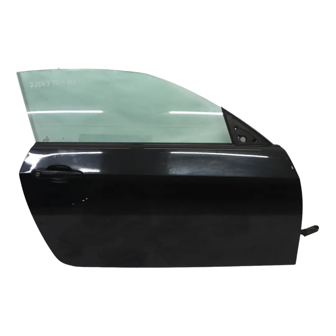 Porta Anteriore Destra Nero Black Sapphire Metallic - 475 per BMW E92 E93 con numero di parte 7200570 BMW E92 E93 Porta Anteriore Destra Nero Black Sapphire Metallic - 475 - SKU 7200570-BS - Numero di parte 7200570