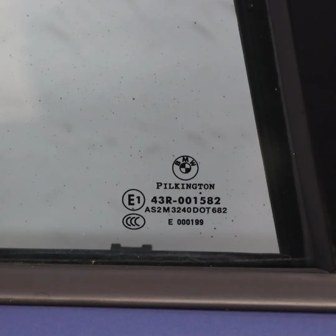 Drzwi Prawy Tył Montegoblau Montego Blue Niebieski Metalik - A51 do BMW E90 o numerze 7203648 BMW E90 Drzwi Prawy Tył Montegoblau Montego Blue Niebieski Metalik - A51 - SKU 7203648-MTB - Numer Części 7203648