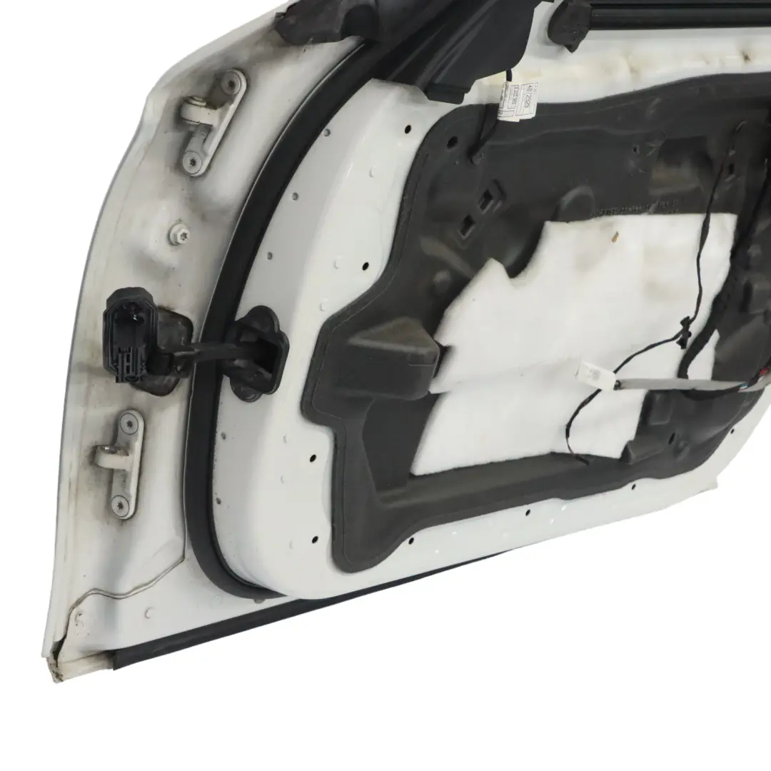 Door Front Right O/S F11 Alpinweiss Alpine White 3 - 300 to BMW F10 with Part number 7206108 BMW F10 Door Front Right O/S F11 Alpinweiss Alpine White 3 - 300 - SKU 7206108-AW3 - Part number 7206108