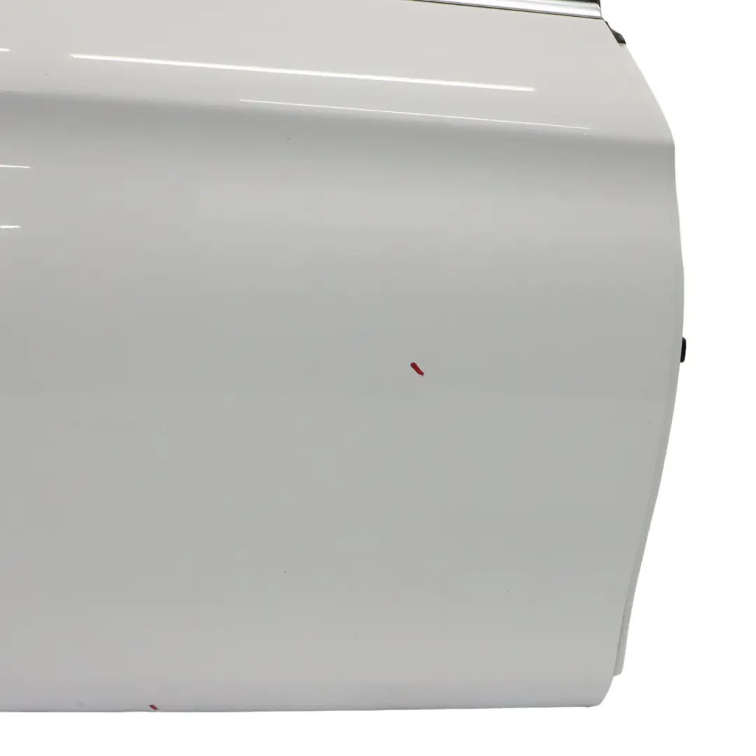 Puerta Trasera Derecha Alpinweiss Alpine White - 300 para BMW F10 con número de pieza 7206114 BMW F10 Puerta Trasera Derecha Alpinweiss Alpine White - 300 - SKU 7206114-AW1 - Número de pieza 7206114