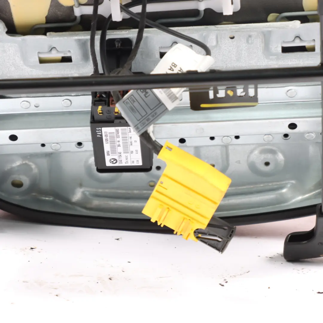 Front Left N/S Interior Heated Leather Kansas Red to BMW Z4 E89 Roadster Seat with Part number 7213915 BMW Z4 E89 Roadster Seat Front Left N/S Interior Heated Leather Kansas Red - SKU 7213915 - Part number 7213915