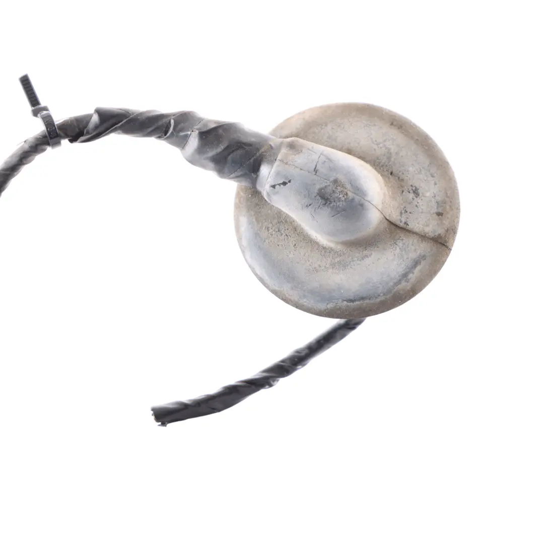 Rücklicht BMW X3 F25 Lampenblende in der Seitenwand Links für mit Teilenummer 7217305 Rücklicht BMW X3 F25 Lampenblende in der Seitenwand Links - SKU 7217305-2 - Teilenummer 7217305