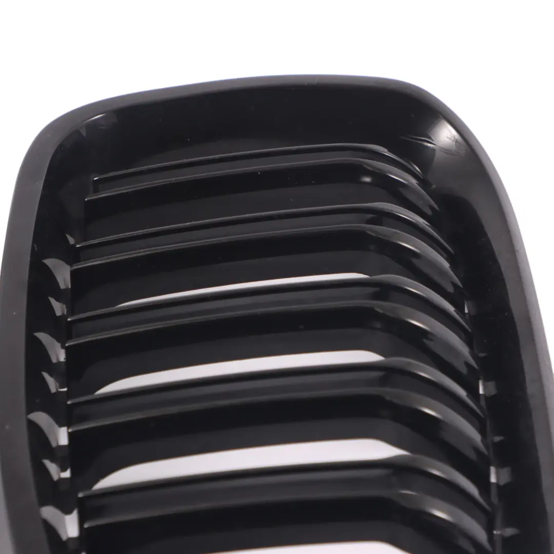 Frontgitter Mittelgitter Kühlergrill Vorne Links Chrom für BMW 1 er F20 F21 mit Teilenummer 7239021 BMW 1 er F20 F21 Frontgitter Mittelgitter Kühlergrill Vorne Links Chrom - SKU 7239021-2 - Teilenummer 7239021