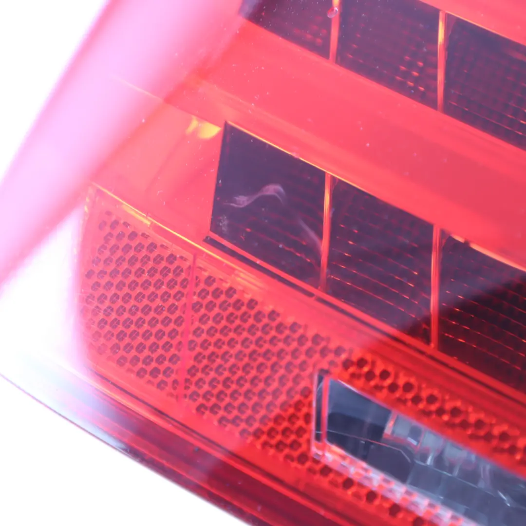 Fanale Posteriore Pannello Laterale Sinistro per BMW E93 LCI Cabrio con numero di parte 7252091 BMW E93 LCI Cabrio Fanale Posteriore Pannello Laterale Sinistro - SKU 7252091 - Numero di parte 7252091