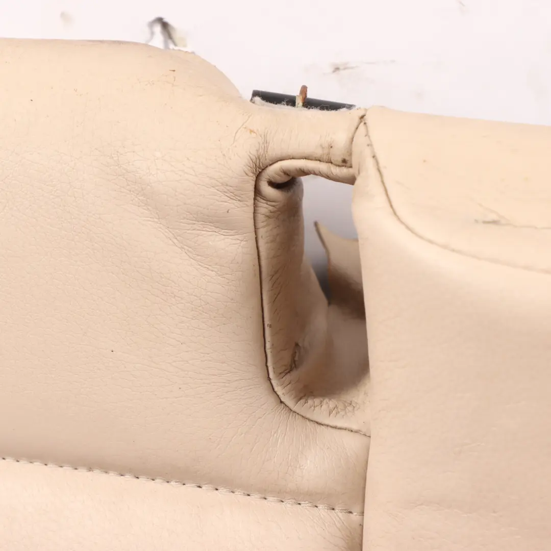 BMW E90 LCI Banquette Arrière En Cuir Avec Base Canapé Couleur Huître - SKU 7257085 - Numéro de pièce 7257085